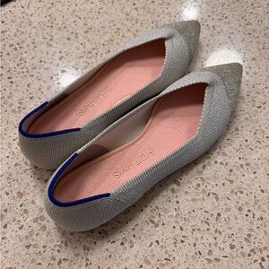 Rothy’s the point flats in diamond metalic